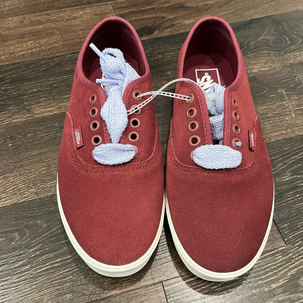 Vans Lowpro Suede Burgundy Maroon Blue Halogen Fat Laces Men 6.5/Women 8/EUR38.5